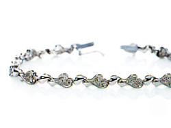 TROIS CINQ(�ȥ��掠�󥯡ˡ��֥쥹��åȡ�2BIVBL01��